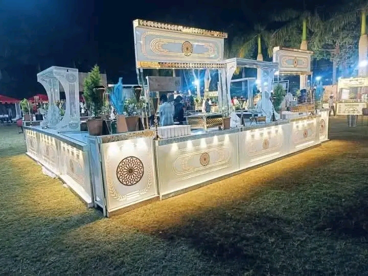 Royal outdoor wedding buffet setup