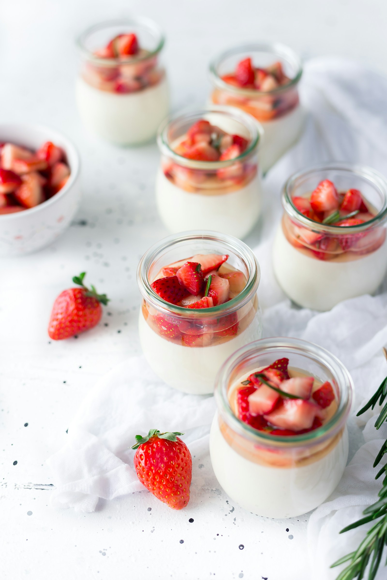 Wedding dessert presentation